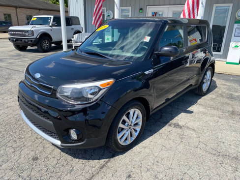 Used 2018 Kia Soul + image 3
