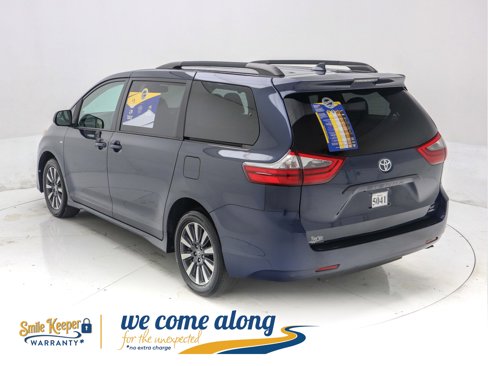 Used 2020 Toyota Sienna LE image 6