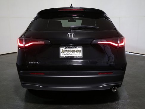 Used 2025 Honda HR-V Sport image 10