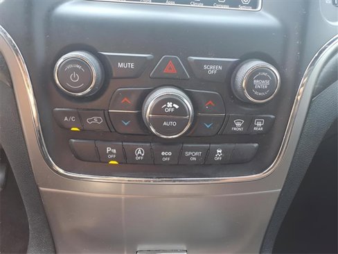 Used 2018 Jeep Grand Cherokee Laredo image 19