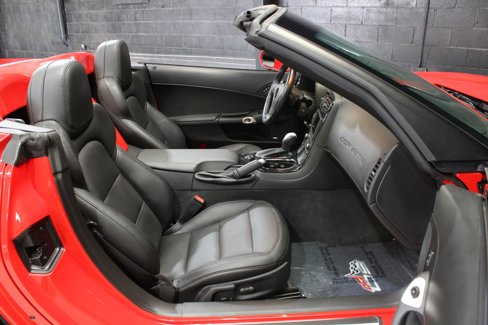 Used 2013 Chevrolet Corvette Grand Sport w/ 3LT Preferred Equipment Group image 45