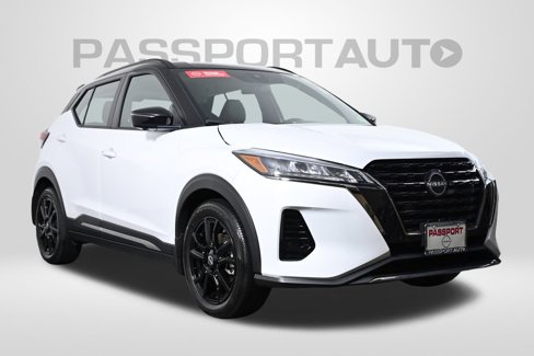 Used 2023 Nissan Kicks SR image 4