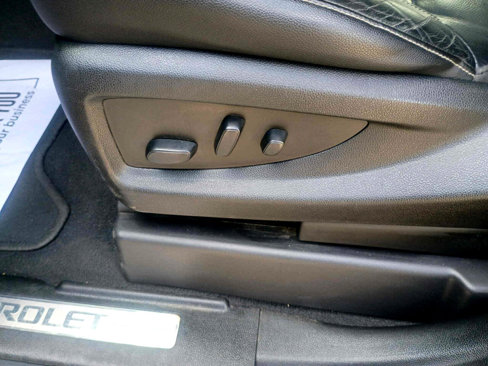 Used 2019 Chevrolet Tahoe LT image 25
