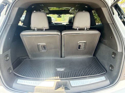 Used 2023 Cadillac XT6 Luxury w/ LPO, Floor Liner Package image 27