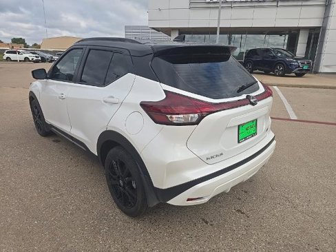Certified 2024 Nissan Kicks SR w/ SR Premium Package image 3