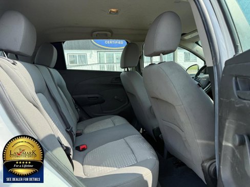Used 2019 Chevrolet Sonic LT image 10