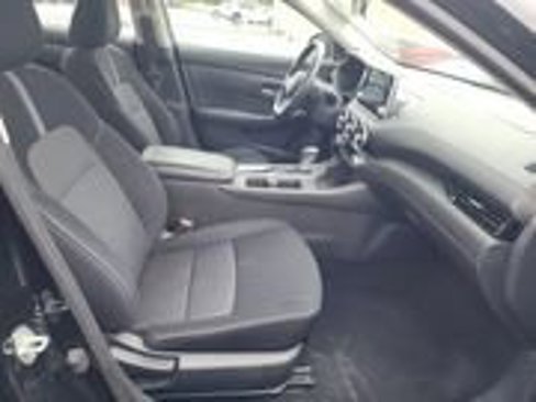 Used 2021 Nissan Sentra SV image 3