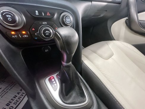 Used 2015 Dodge Dart Limited w/ Technology Group image 15