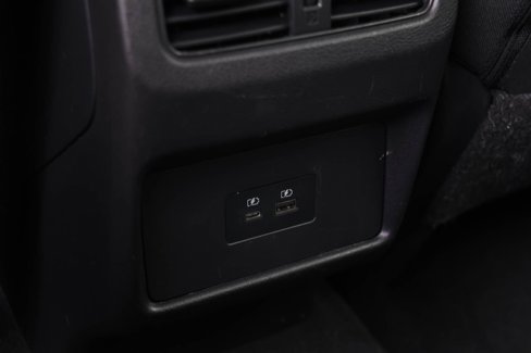 Used 2023 Nissan Rogue SV image 13