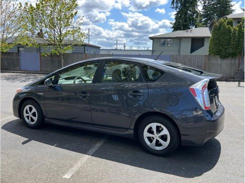 Used 2014 Toyota Prius Two image 25