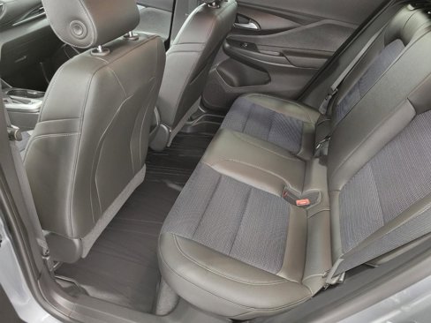 Used 2025 Buick Envista Preferred w/ Convenience I Package image 15
