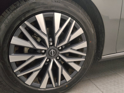 Used 2023 Nissan Altima 2.5 SV image 31