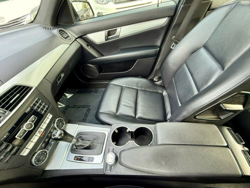 Used 2014 Mercedes-Benz C 250 Sedan image 16