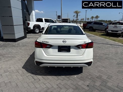 Used 2023 Nissan Altima 2.5 SV image 5