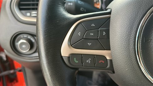 Used 2017 Jeep Renegade Latitude w/ Safety & Security Group image 19