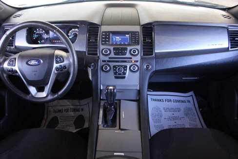 Used 2017 Ford Taurus SEL image 19