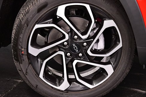 New 2026 Chevrolet Trax RS w/ Driver Confidence Package image 9