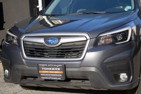 Used 2021 Subaru Forester Premium image 12