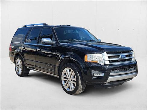Used 2016 Ford Expedition Platinum image 3