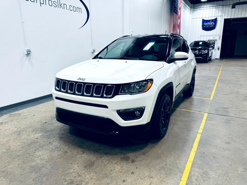Used 2018 Jeep Compass Latitude w/ Popular Equipment Group image 3