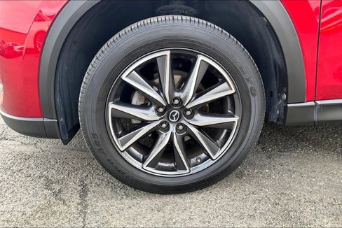 Used 2018 MAZDA CX-5 Touring w/ Preferred Equipment Package image 7