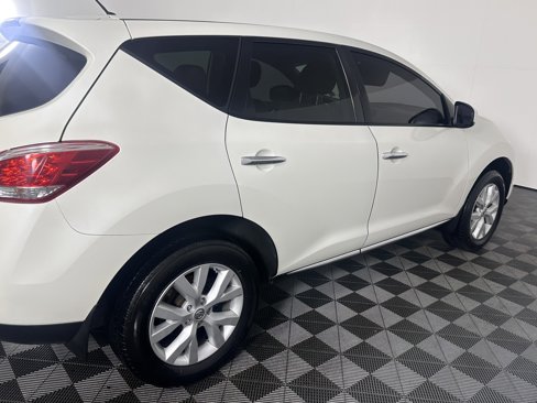Used 2012 Nissan Murano S image 3
