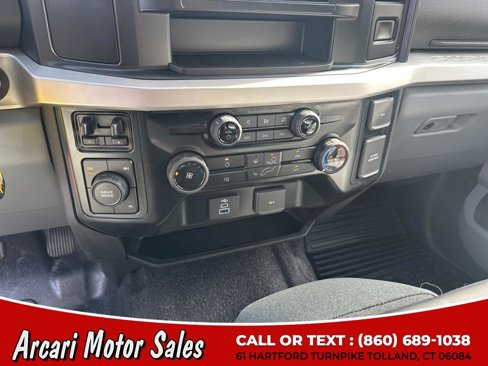 Used 2024 Ford F350 XLT image 17