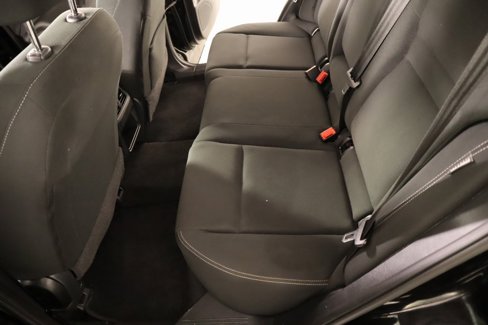 Used 2023 Nissan Rogue S image 11