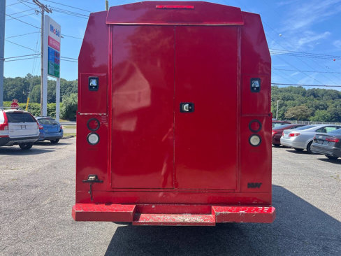 Used 2014 Chevrolet Express 3500 image 3