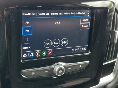 Used 2021 Chevrolet Traverse LS image 22