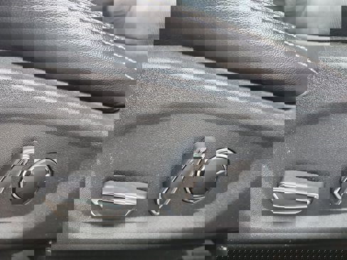 Used 2018 Ford Explorer Limited image 15