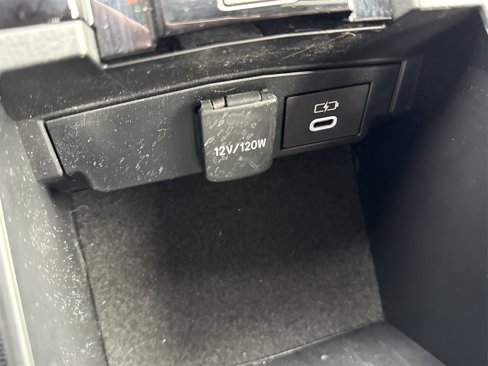Used 2023 Toyota Corolla LE image 22