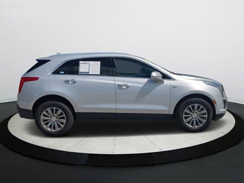 Used 2019 Cadillac XT5 Luxury image 3