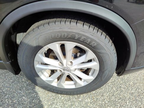 Used 2016 Nissan Rogue SV w/ SV Premium Package image 19