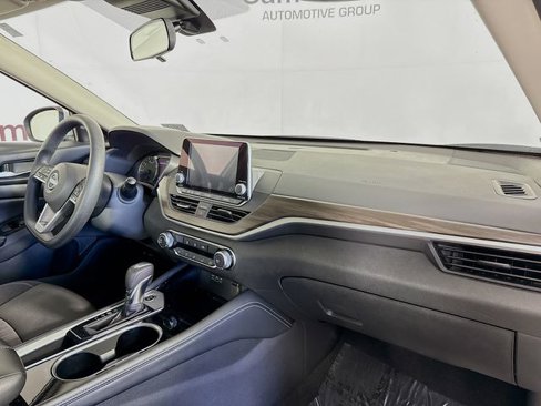 Used 2023 Nissan Altima 2.5 SV image 26