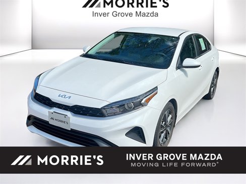 Used 2023 Kia Forte LXS image 1