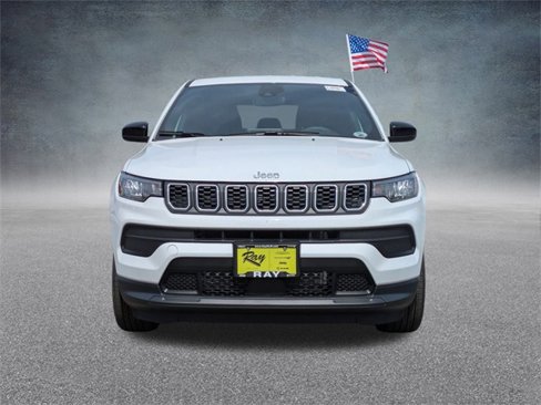 New 2025 Jeep Compass Sport image 9