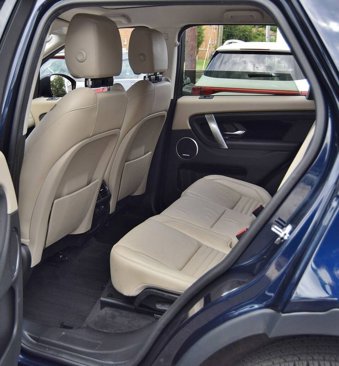 Used 2020 Land Rover Discovery Sport S image 46