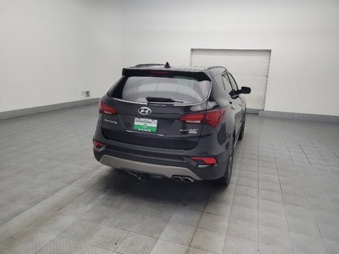 Used 2017 Hyundai Santa Fe Sport image 7