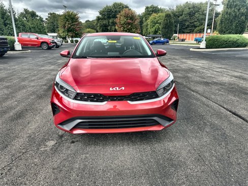 Used 2022 Kia Forte LXS image 3
