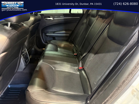 Used 2018 Chrysler 300 Limited image 23