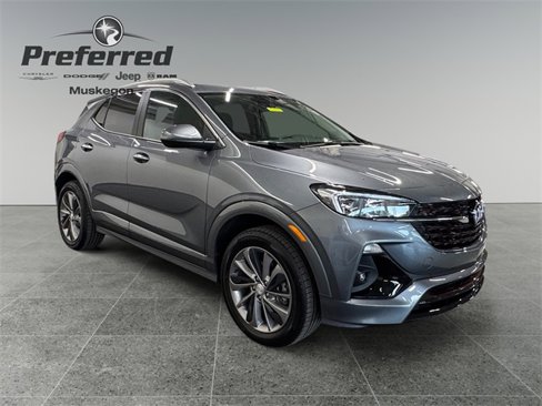 Used 2022 Buick Encore GX Select w/ Sport Touring Package image 1