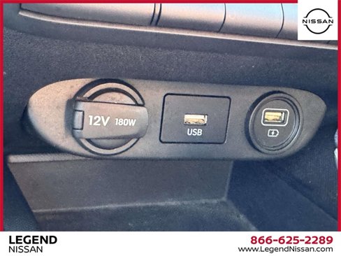 Used 2023 Hyundai Elantra SEL image 24