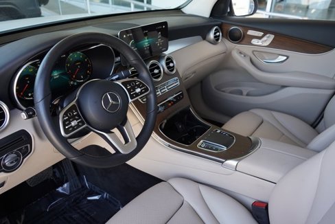 Certified 2021 Mercedes-Benz GLC 300 image 2