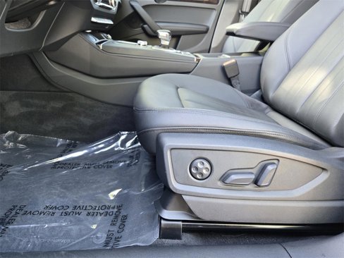 Used 2019 Audi Q5 2.0T Premium Plus w/ Premium Plus Package image 25