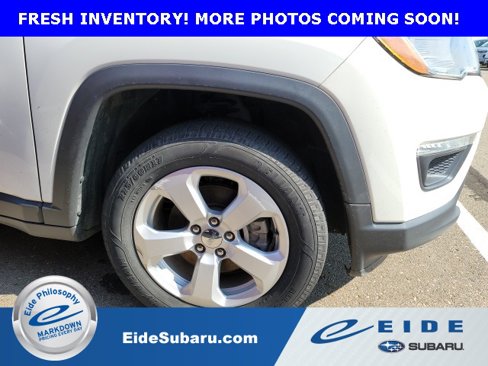 Used 2019 Jeep Compass Latitude w/ Cold Weather Group image 12