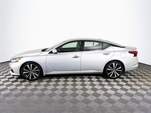 Used 2020 Nissan Altima 2.0 Platinum image 5