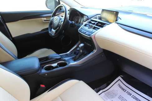 Used 2017 Lexus NX 200t FWD image 11