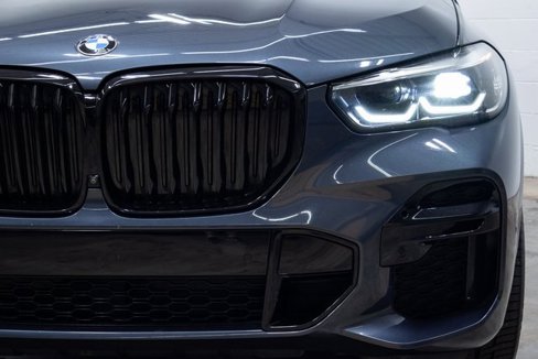 Used 2022 BMW X5 xDrive40i w/ M Sport Package image 7