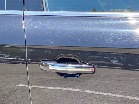 Used 2019 Lincoln Nautilus Reserve image 20